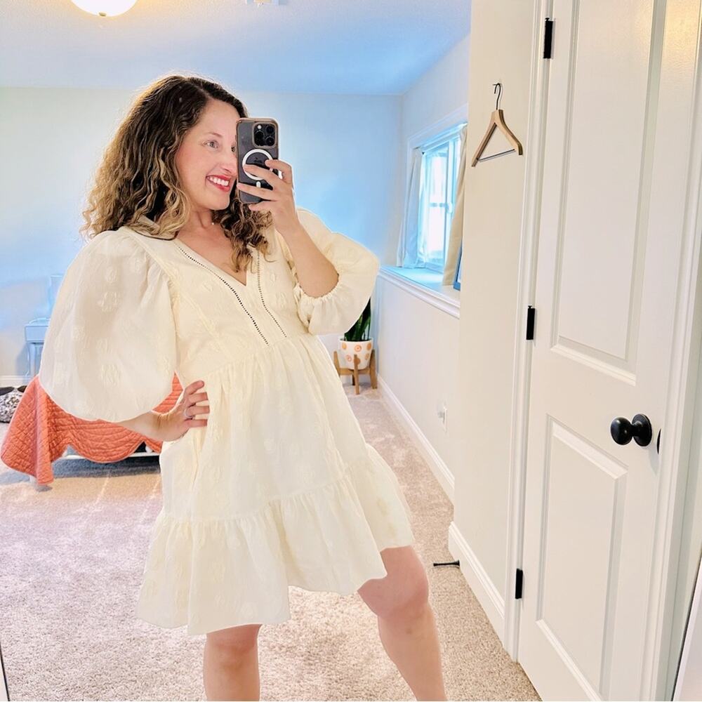 Hunter Bell Cream Floral Jacquard Puff Sleeve Mini Dress Medium